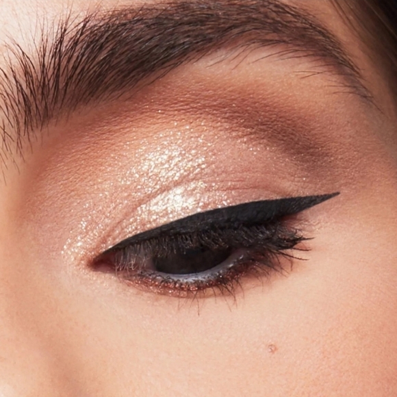 Glimmer Gxve EYE SEE IN SPARKLE GLITTER EYESHADOW - Picture 2 of 4